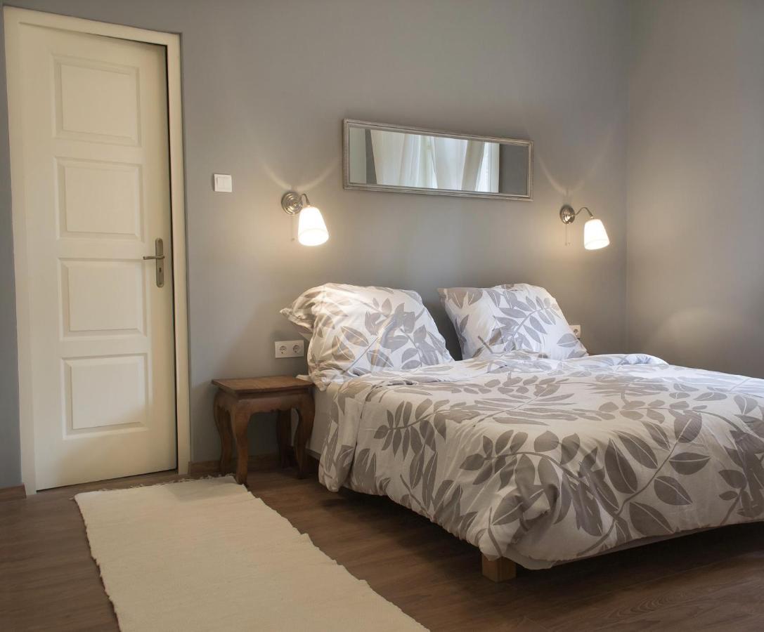 Adorable, Cosy Apartment At The Heroes' Square Βουδαπέστη Εξωτερικό φωτογραφία