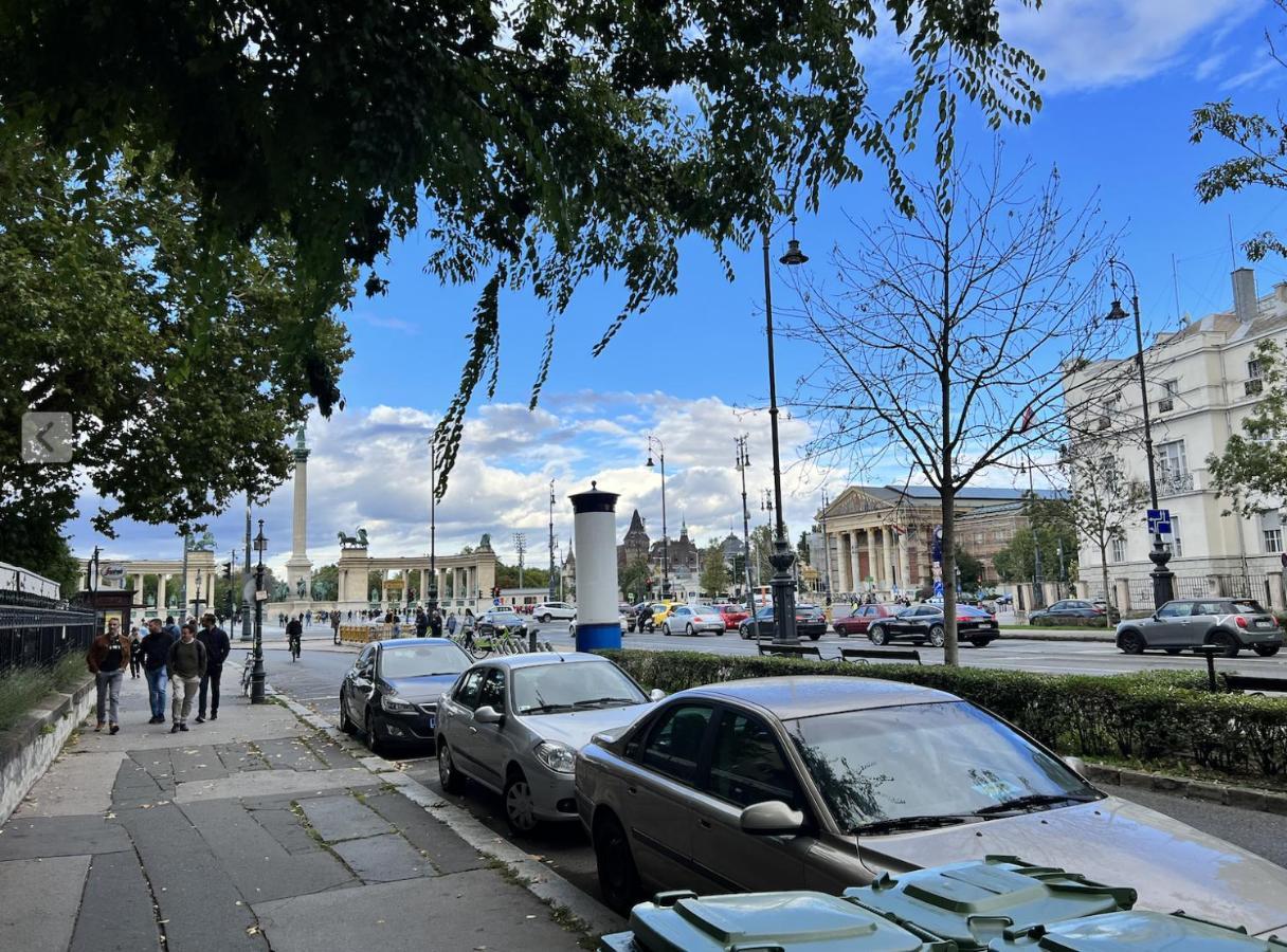 Adorable, Cosy Apartment At The Heroes' Square Βουδαπέστη Εξωτερικό φωτογραφία