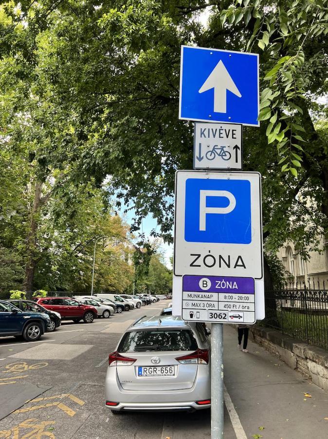 Adorable, Cosy Apartment At The Heroes' Square Βουδαπέστη Εξωτερικό φωτογραφία